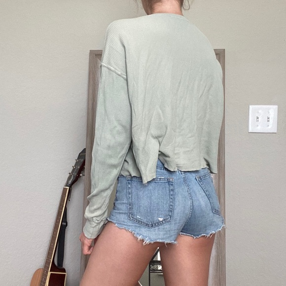 light green long sleeve lounge top - Picture 3 of 5